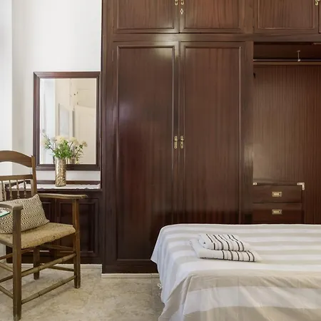 Sol 1 Derecha Кадис